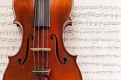 《潜渊症》1.0正式版3月13日上线 未来将推出更多更新